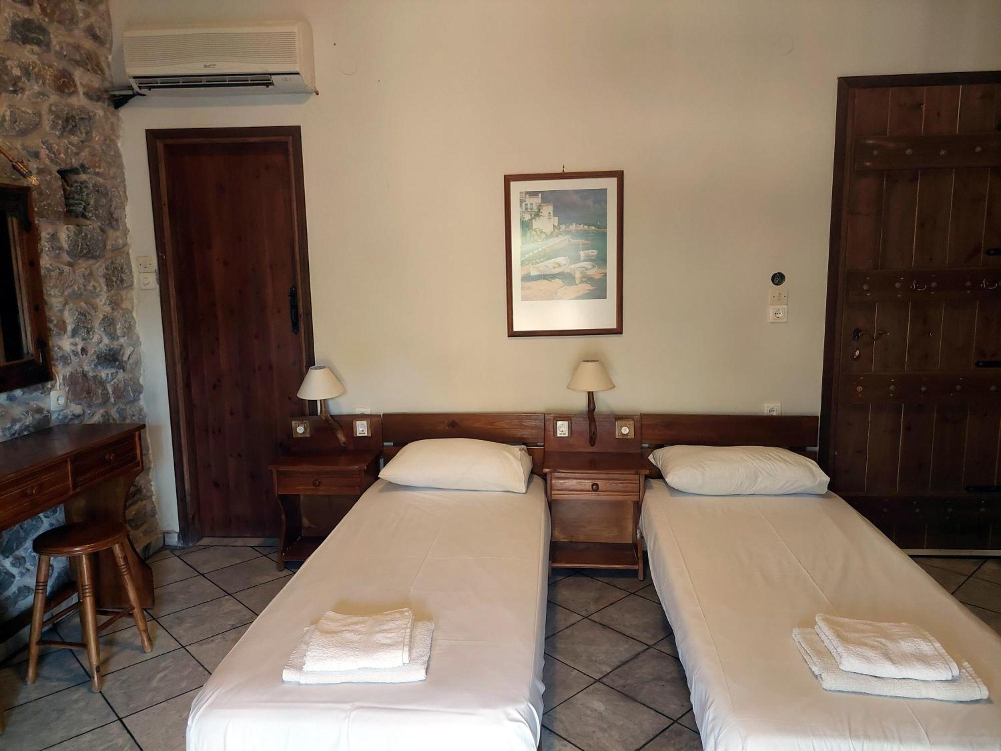 Marathos Bay Hotel Kokkala Ngoại thất bức ảnh